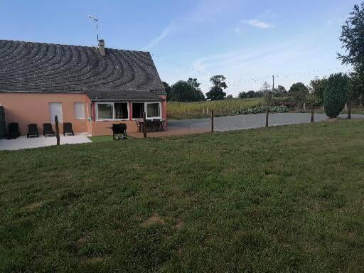 Gite De La Courtoisie Gavray-sur-Sienne Eksteriør billede